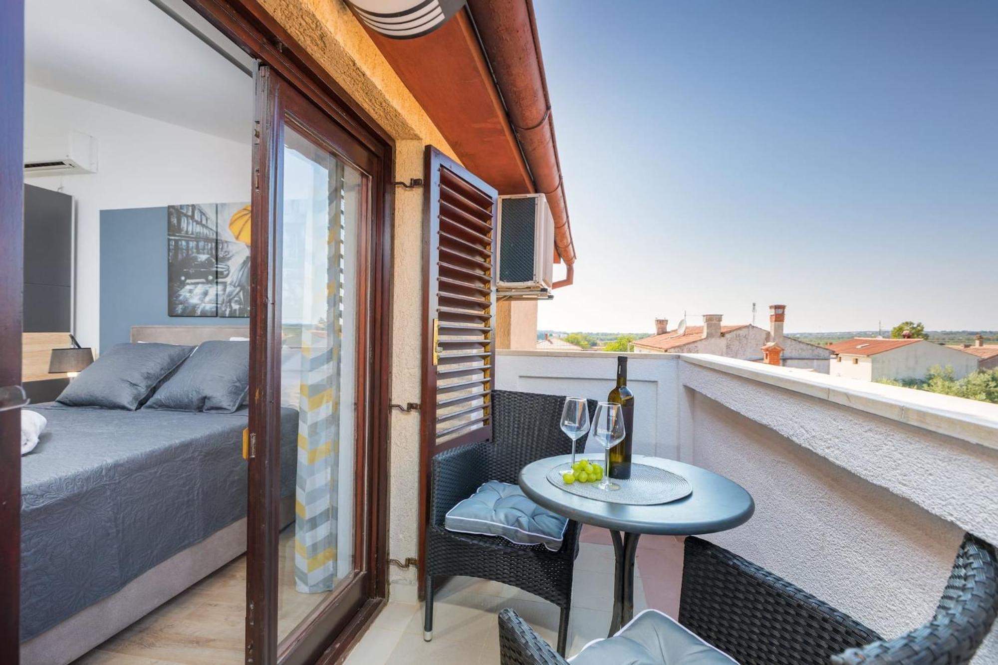 Marceta - Apartments & Rooms With Swimming Pool Fažana Extérieur photo